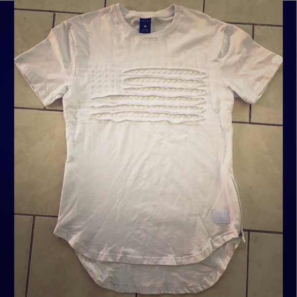 Other - Trendy American Flag Tee